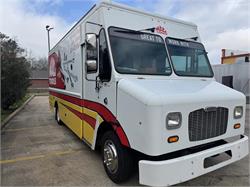 2015 MT45 Step Van ** LOW MILES **